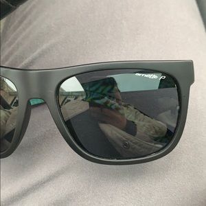 Arnette polarized sunglasses